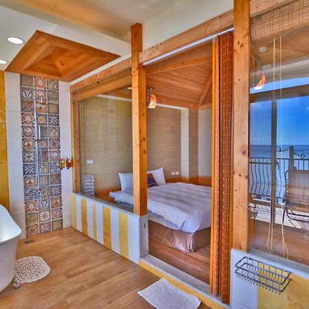 Taitung Sea Level Bed & Breakfast ภายนอก รูปภาพ