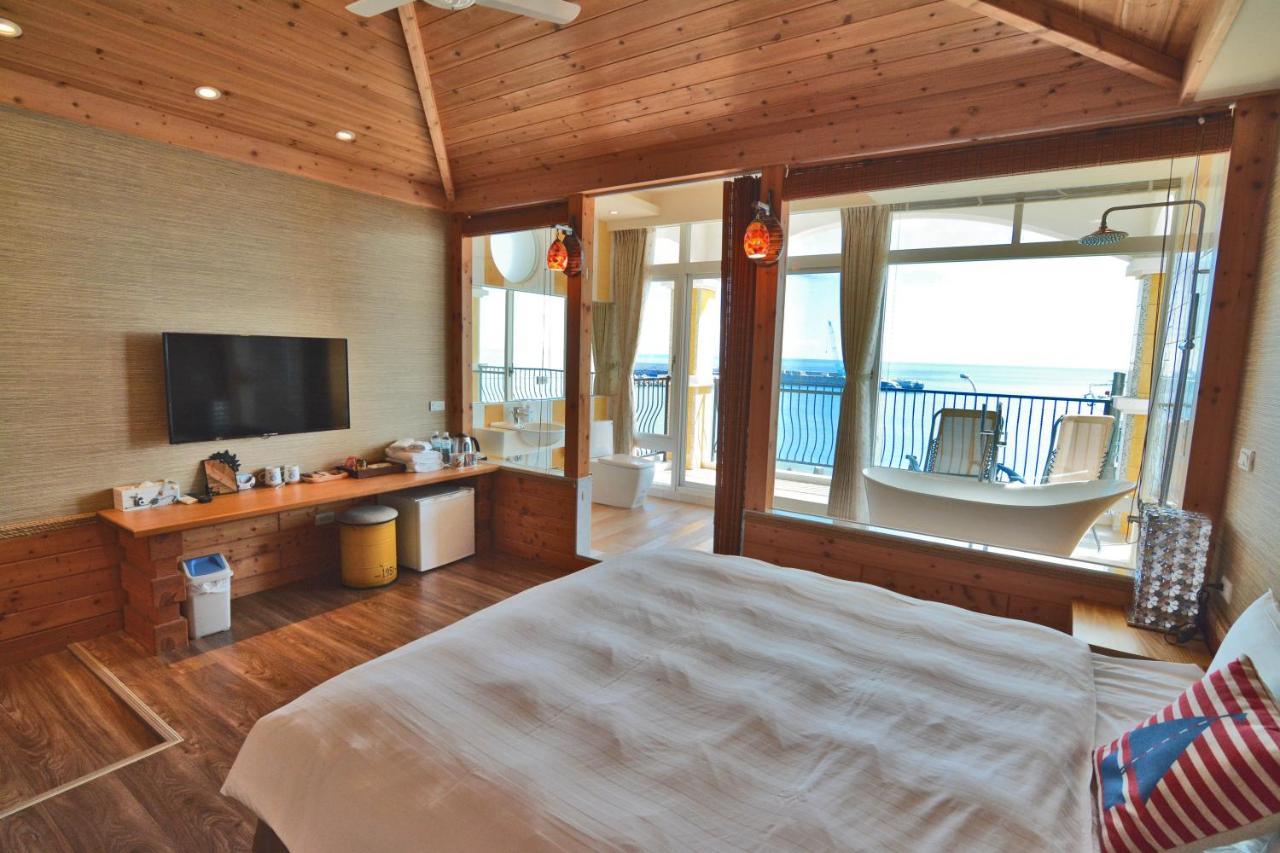 Taitung Sea Level Bed & Breakfast ภายนอก รูปภาพ